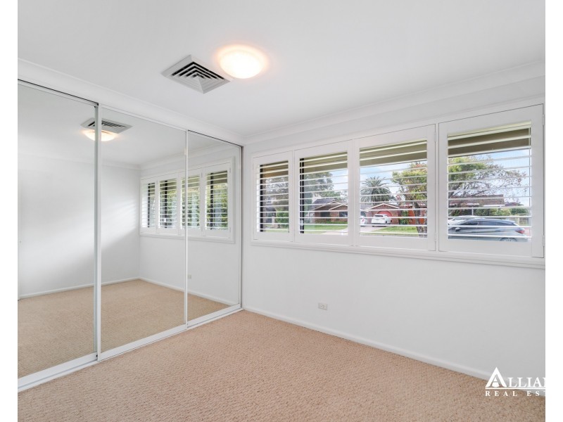 13 Doris Street, Picnic Point NSW 2213