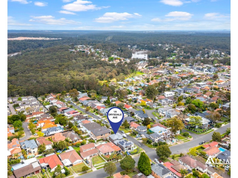 1a Drysdale Avenue, Picnic Point NSW 2213