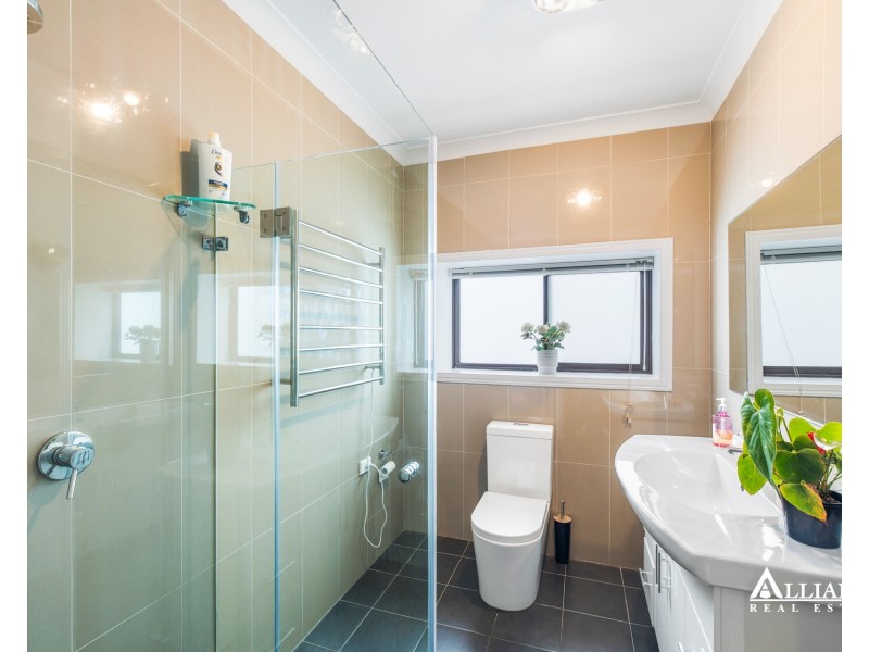 28 Blair Avenue, East Hills NSW 2213