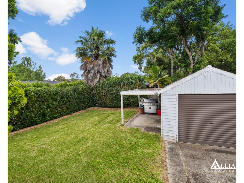 28 Blair Avenue, East Hills NSW 2213