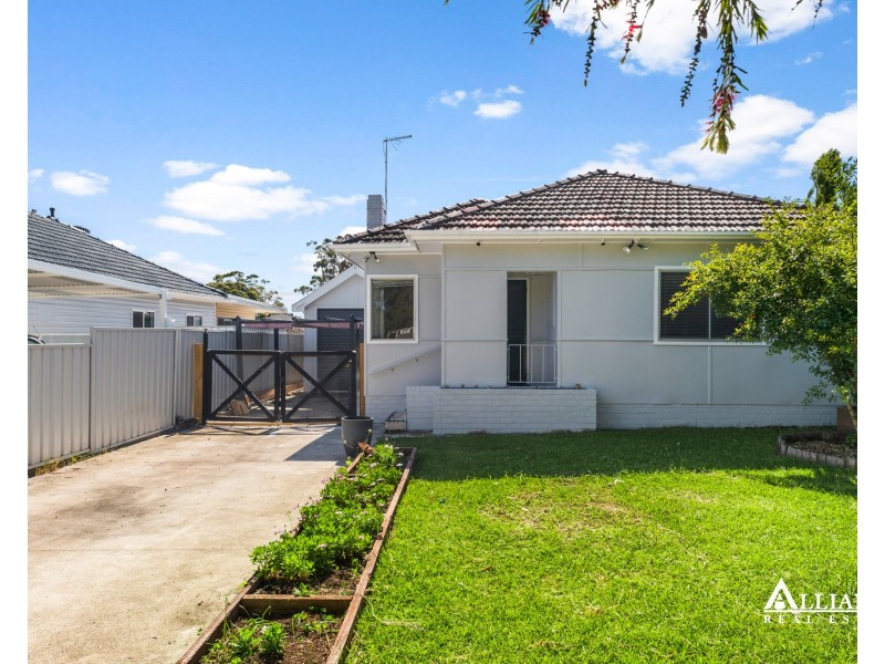 22 Blair Avenue, East Hills NSW 2213