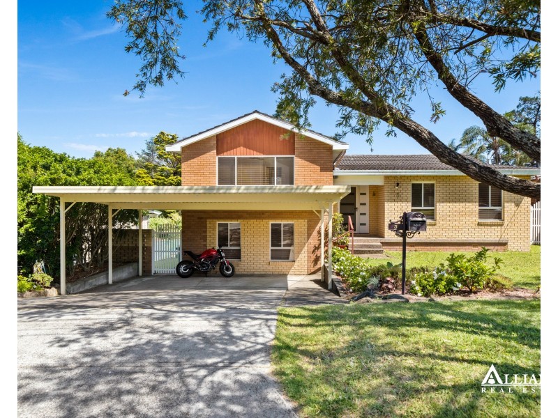 3 Burbank Avenue, East Hills NSW 2213