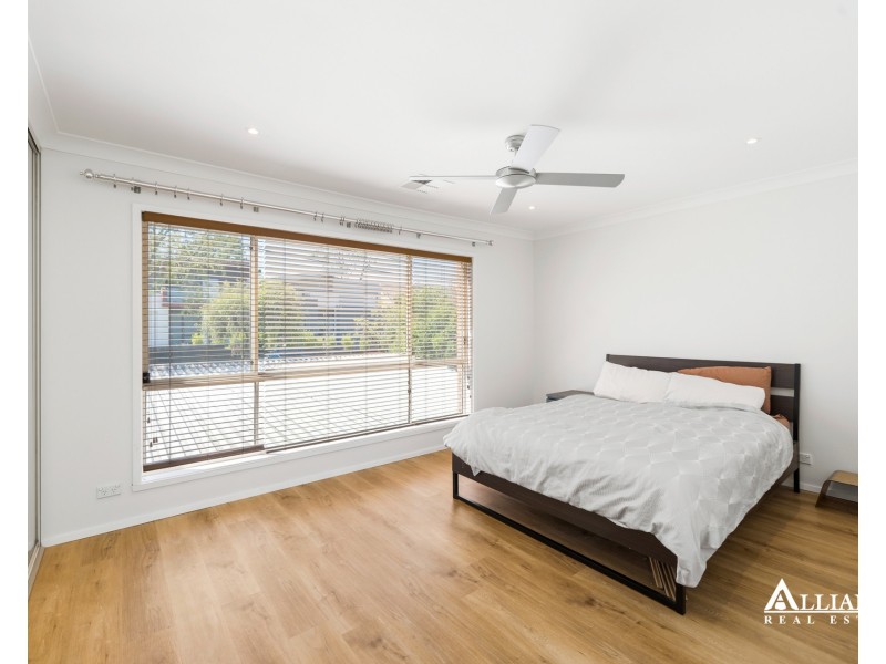 3 Burbank Avenue, East Hills NSW 2213