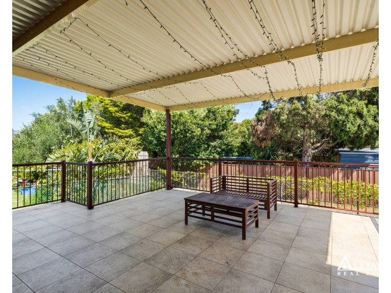 3 Burbank Avenue, East Hills NSW 2213