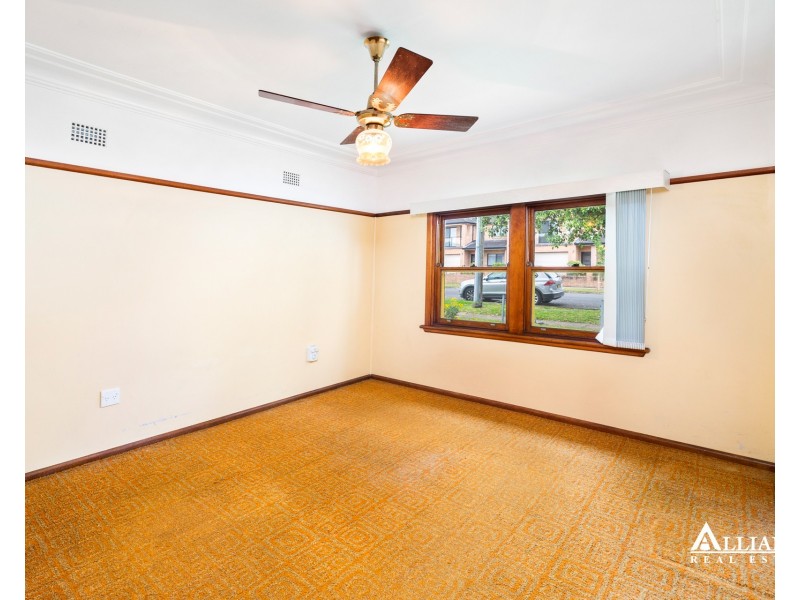 63 Ramsay Road, Picnic Point NSW 2213