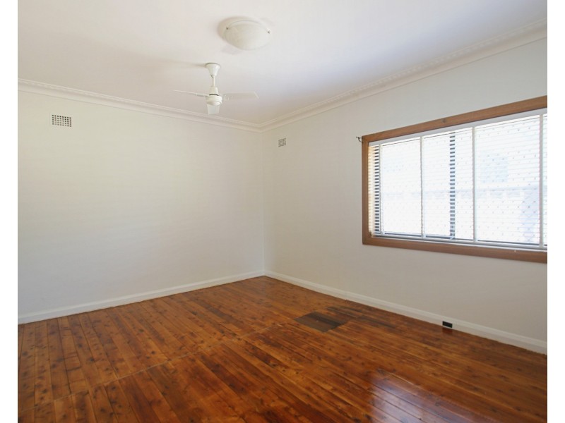 7 Weston Street, Revesby NSW 2212