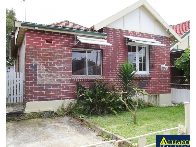 9 Wicks Avenue, Marrickville NSW 2204