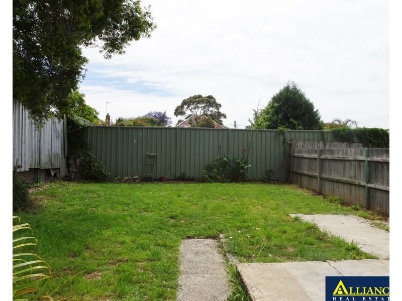 9 Wicks Avenue, Marrickville NSW 2204
