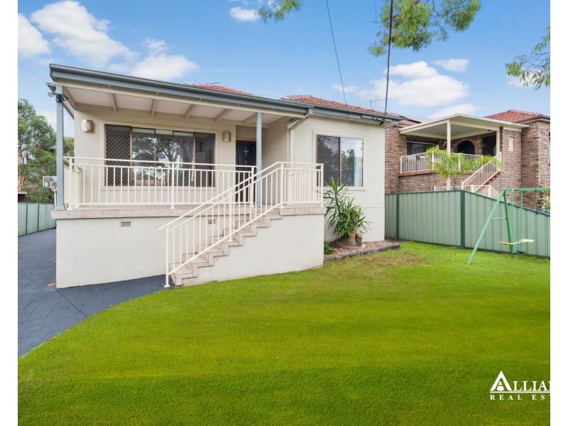 23 Dowding Street, Panania NSW 2213