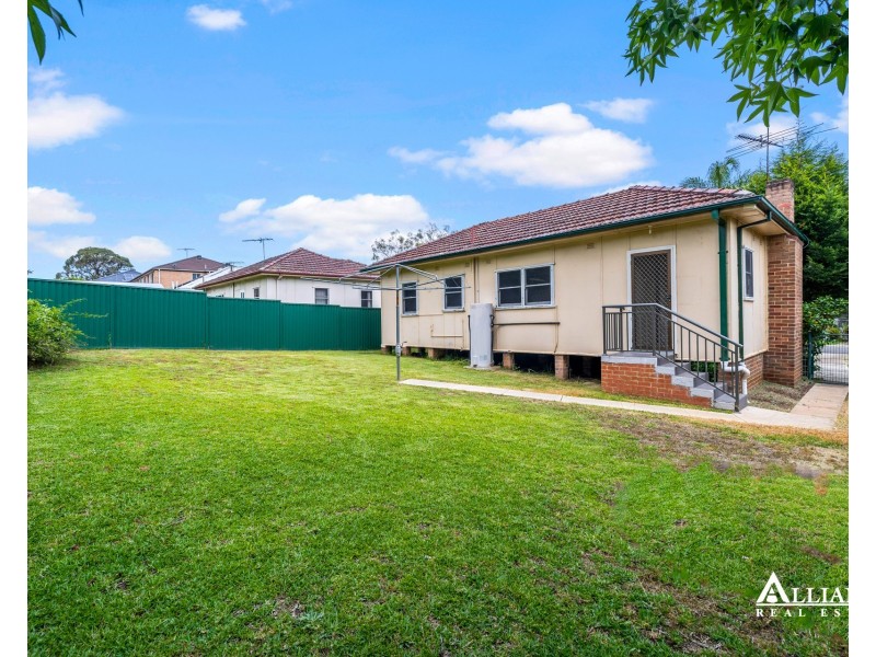 8 Gorman Avenue, Panania NSW 2213