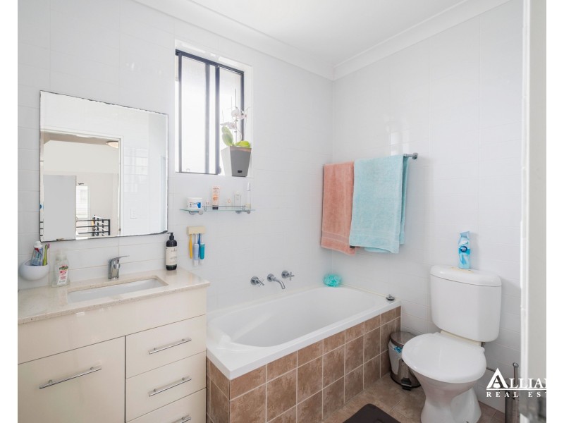 2 Steele Avenue, Revesby Heights NSW 2212