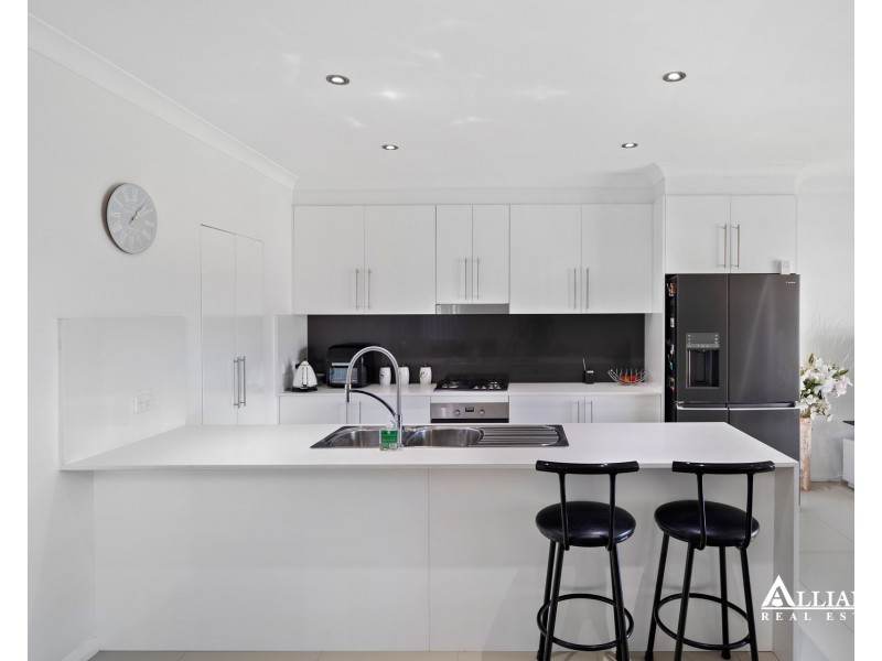 5A Eileen Street, Picnic Point NSW 2213