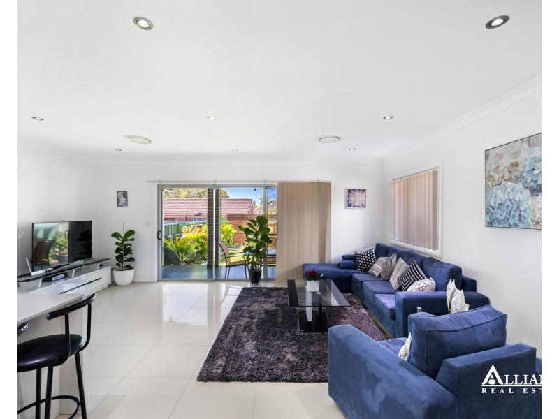 5A Eileen Street, Picnic Point NSW 2213