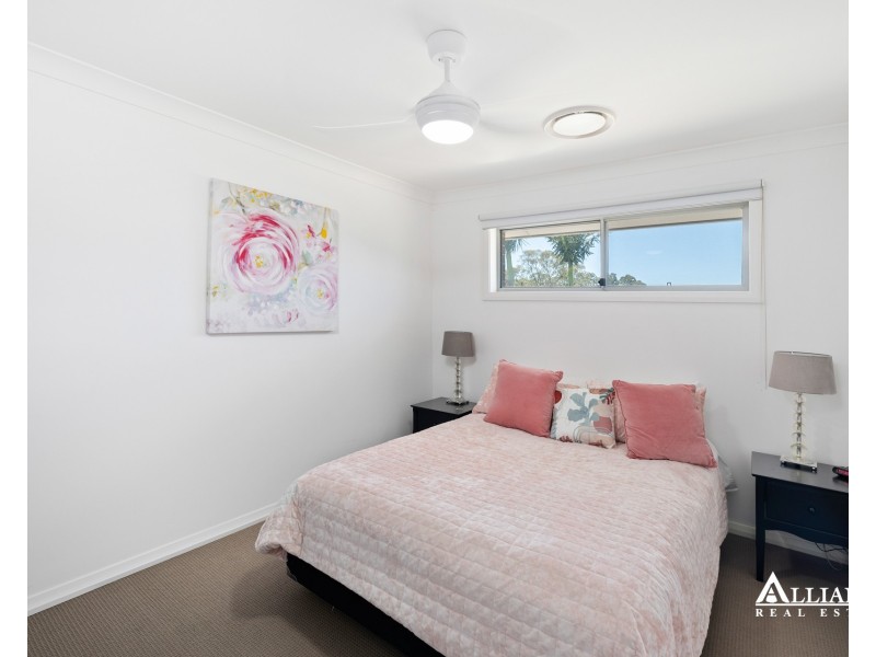 5A Eileen Street, Picnic Point NSW 2213
