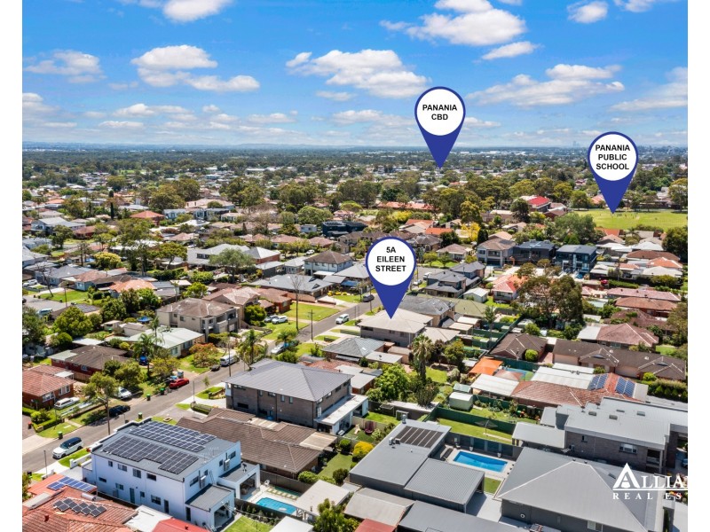 5A Eileen Street, Picnic Point NSW 2213