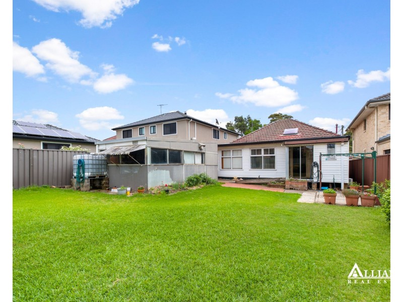 7 Cairo Avenue, Padstow NSW 2211
