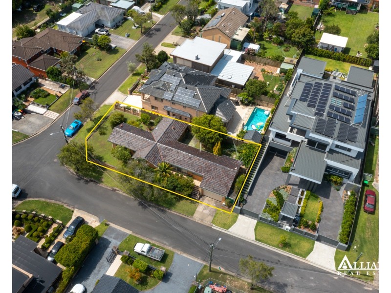 12 Burbank Avenue, East Hills NSW 2213