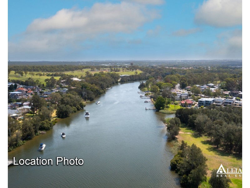 12 Burbank Avenue, East Hills NSW 2213