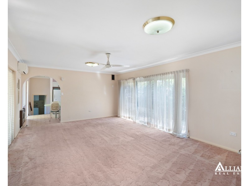 12 Burbank Avenue, East Hills NSW 2213
