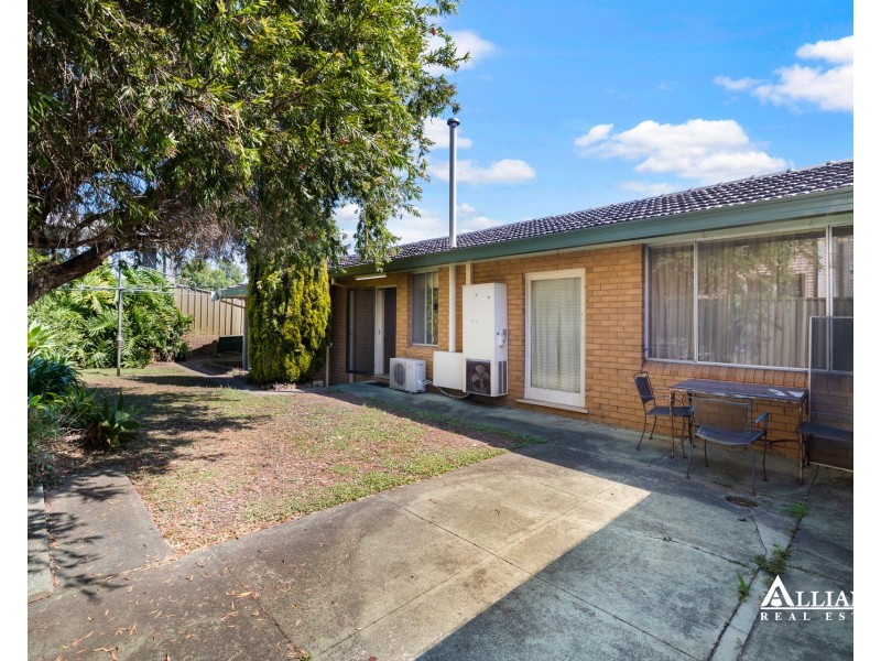 12 Burbank Avenue, East Hills NSW 2213