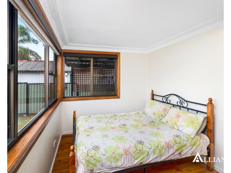 23 Edinburgh Drive, Revesby Heights NSW 2212