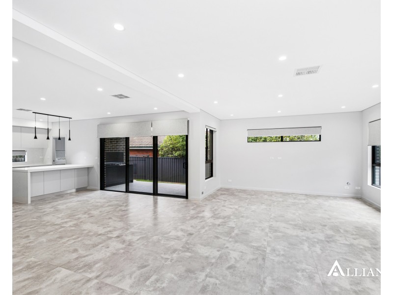 1E Victor Avenue, Panania NSW 2213