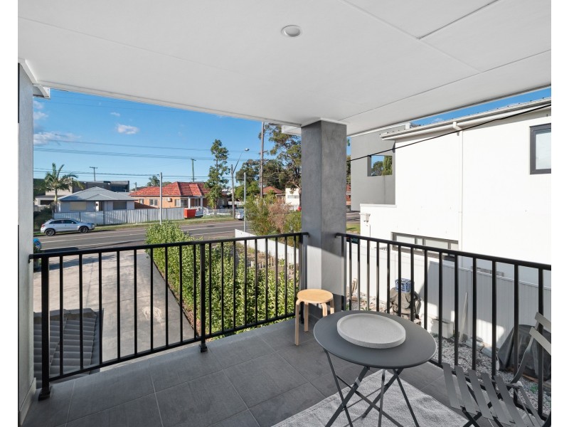 676A Henry Lawson Drive, East Hills NSW 2213