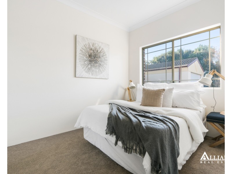 2/14 Kingston Avenue, Panania NSW 2213