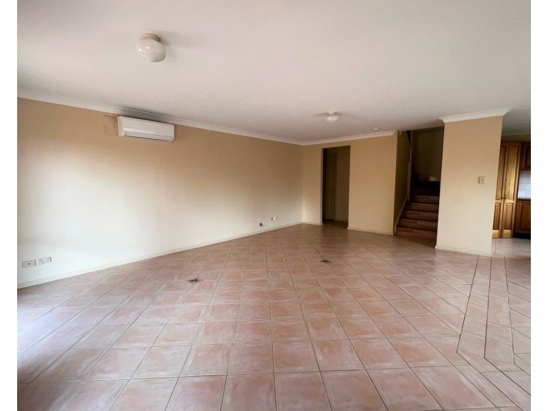 2/82-86 Sherwood Street, Revesby NSW 2212