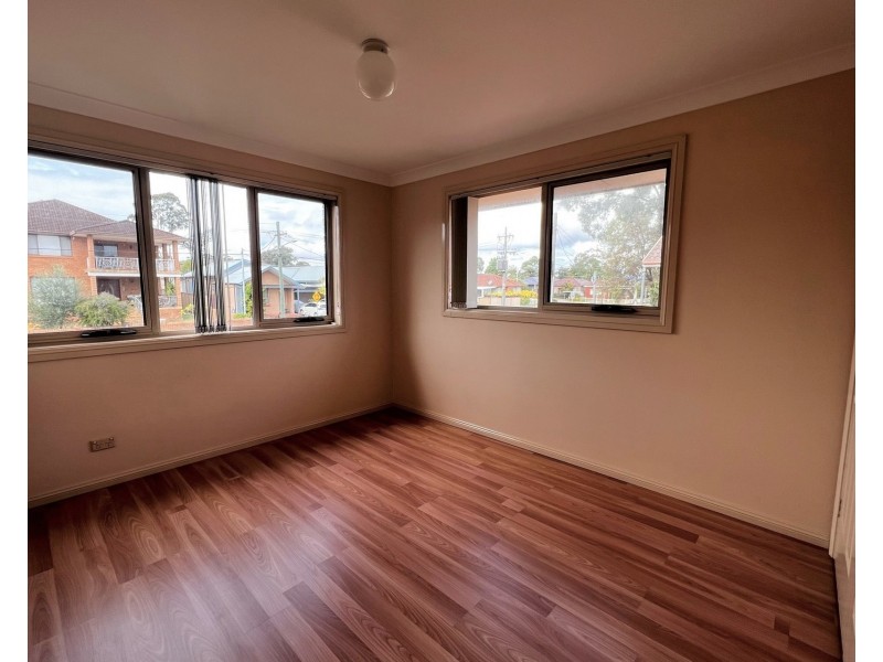 2/82-86 Sherwood Street, Revesby NSW 2212