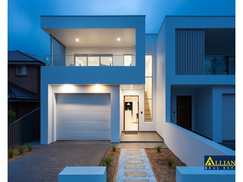 23 Prince Street, Picnic Point NSW 2213