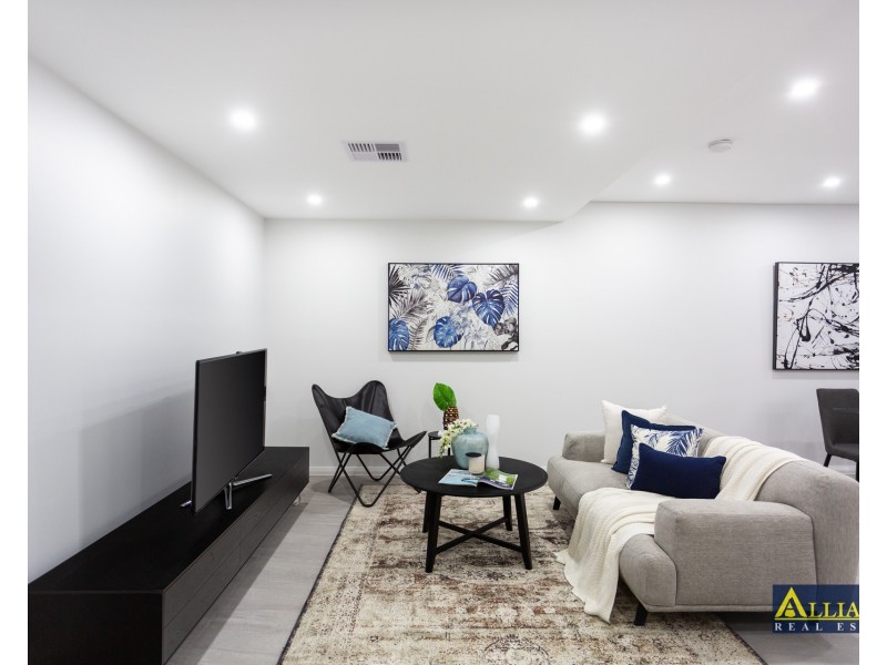 14 Karen Avenue, Picnic Point NSW 2213