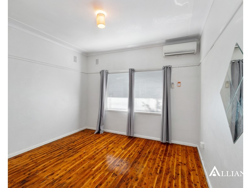 18 Wyreema Avenue, Padstow NSW 2211