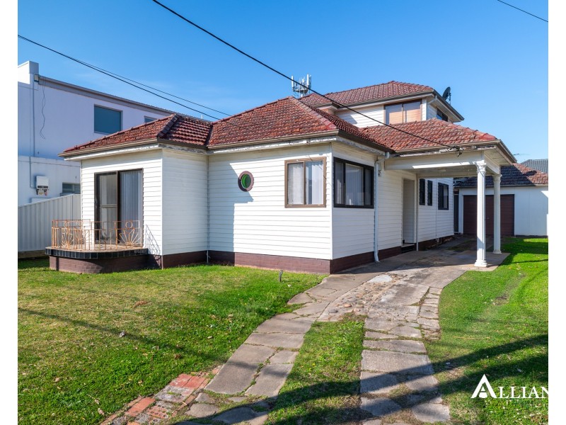 105 Picnic Point Road, Panania NSW 2213