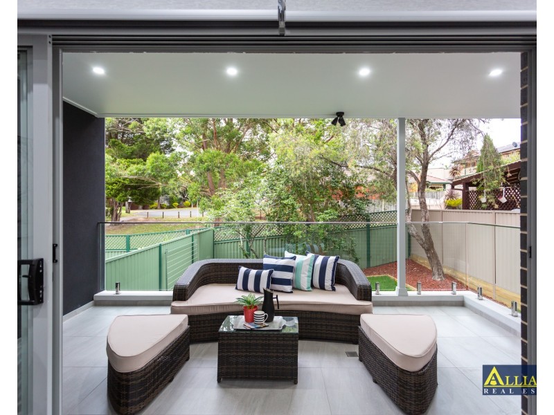 14 Karen Avenue, Picnic Point NSW 2213