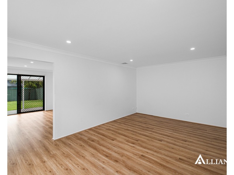 2A Kerrie Crescent, Panania NSW 2213