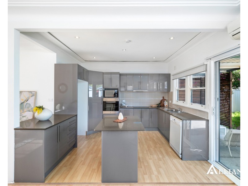 77 Hinemoa Street, Panania NSW 2213