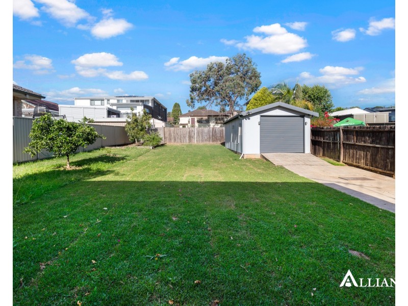 77 Hinemoa Street, Panania NSW 2213