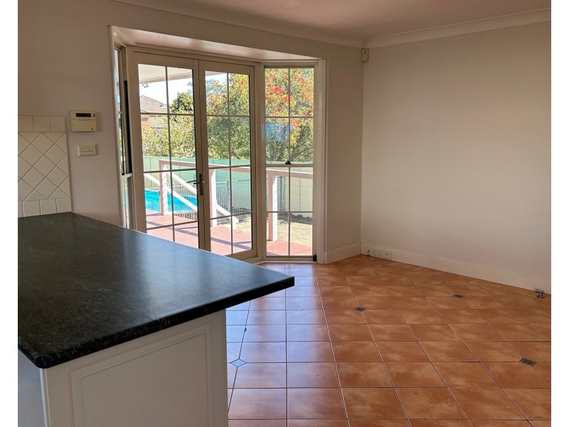 14 Chamberlain Road, Padstow NSW 2211