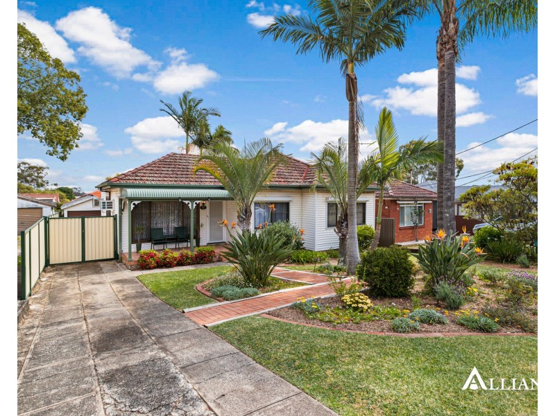 16 Wyalong Street, Panania NSW 2213