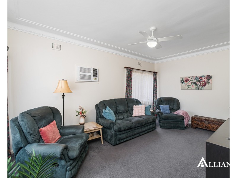 16 Wyalong Street, Panania NSW 2213