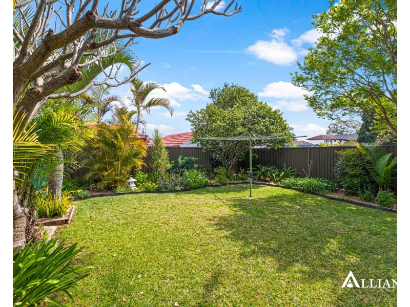 16 Wyalong Street, Panania NSW 2213