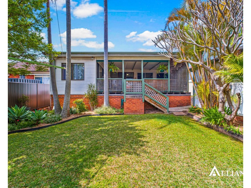 16 Wyalong Street, Panania NSW 2213