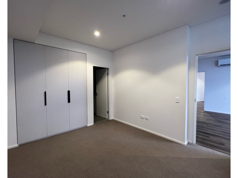 809/32 Shepherd Street, Liverpool NSW 2170