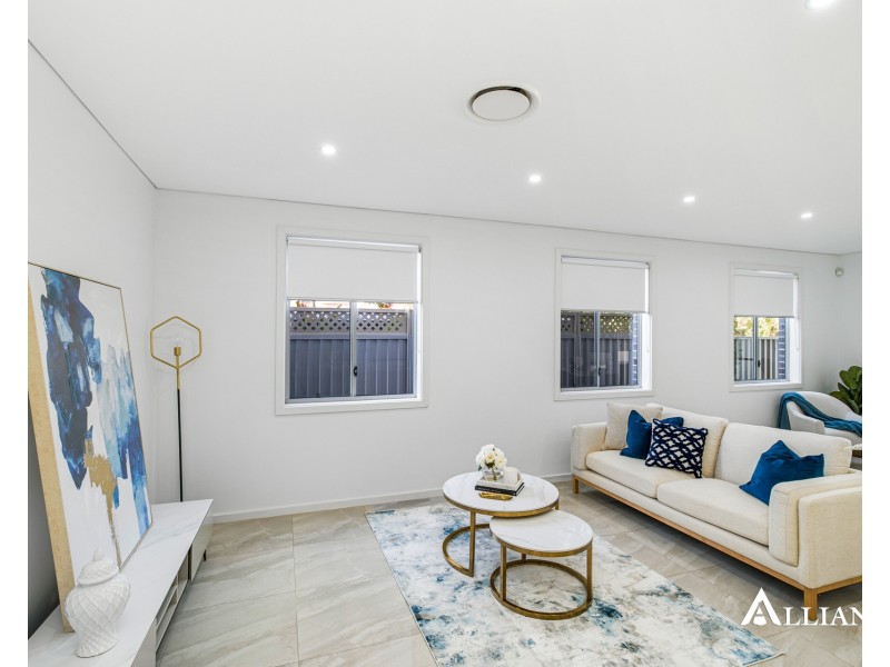 5 Homelea Avenue, Panania NSW 2213