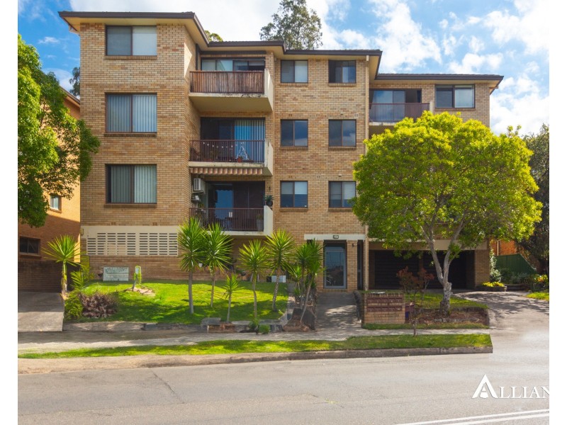8/5-7 Willison Road, Carlton NSW 2218