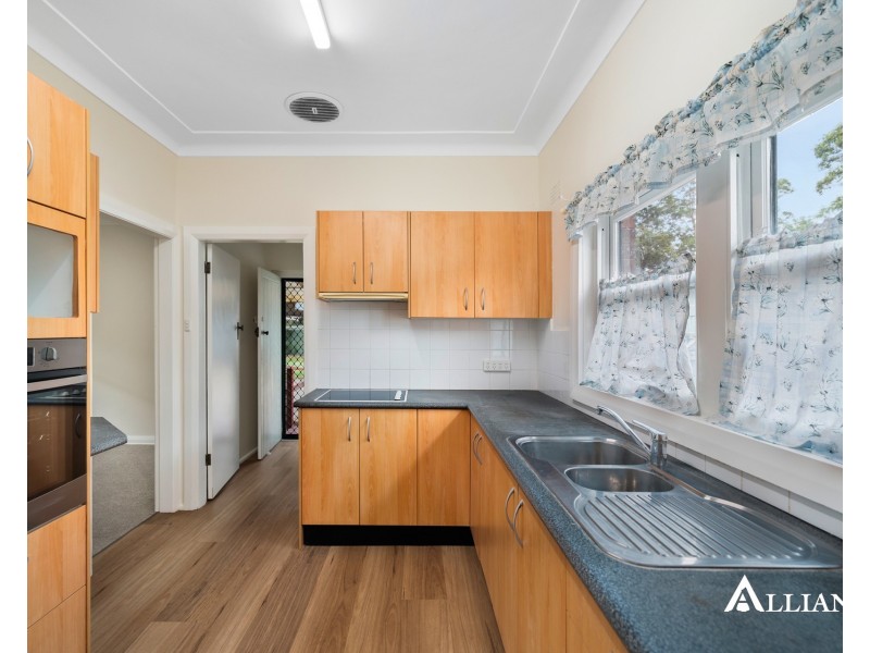 26 Blenman Avenue, Punchbowl NSW 2196