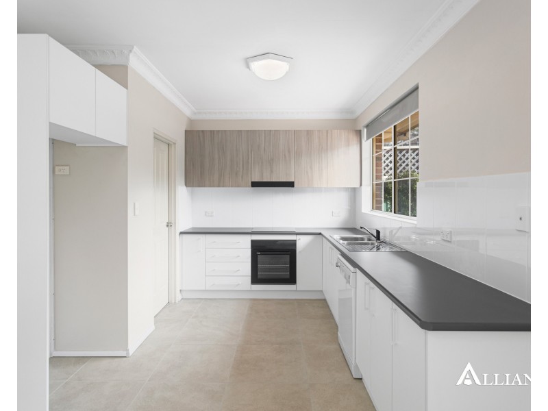 8/135 Lambeth Street, Picnic Point NSW 2213