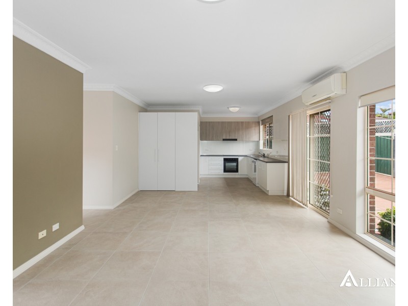 8/135 Lambeth Street, Picnic Point NSW 2213