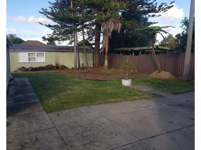 1 Lesley Avenue, Revesby NSW 2212